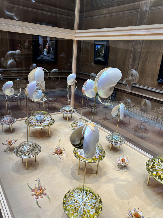 Exploring the National Gallery of Art: A Day of Art, Architecture, and Awe