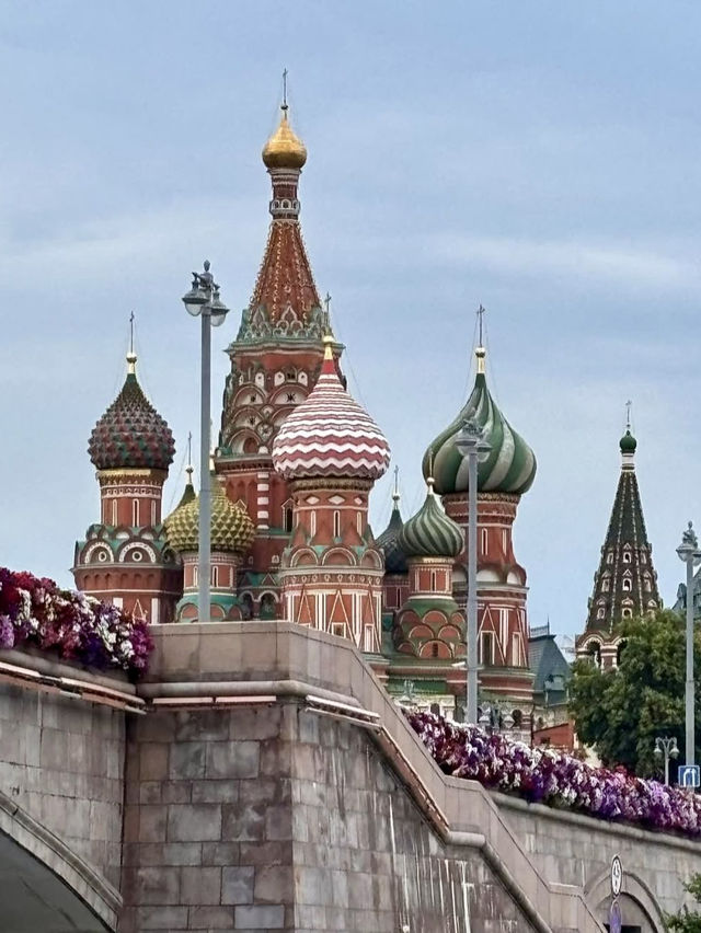 🏙️✨ Summer Weekend in Moscow: Imperial Splendor & Urban Oases