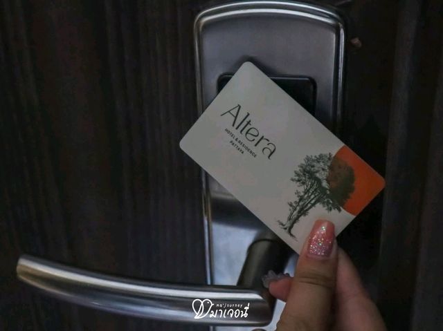 พักผ่อนแบบสบาย ๆ ใจกลางเมืองพัทยา ที่ Altera