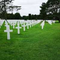 🇺🇸🌊 Normandy American Cemetery & Memorial: A Solemn Summer Pilgrimage  