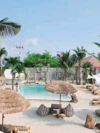 Kamari Cafe & Resort – เกาะล้าน