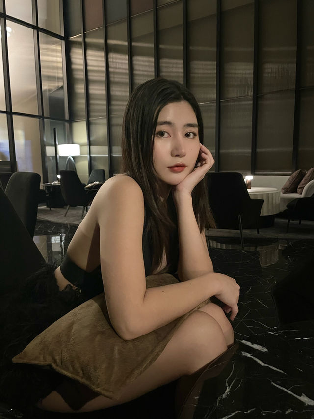นั่งดิ่มชิลๆ ถ่ายรูปออกมาสวย ที่กรุงเทพ