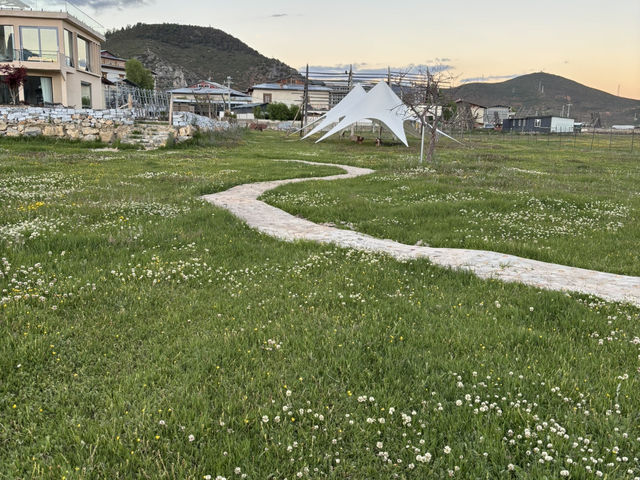 【シャングリラ☀︎ホテル】陌野·星语|360°雪山观景度假供氧庄园(纳帕海景区店)