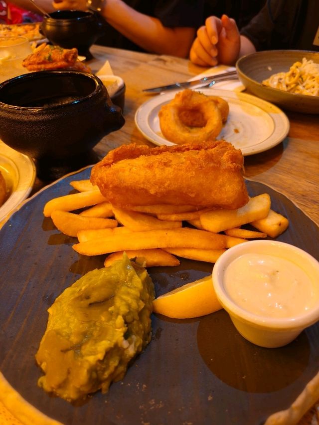 A Slice of London in Desaru — Budget Fish & Chips Experience