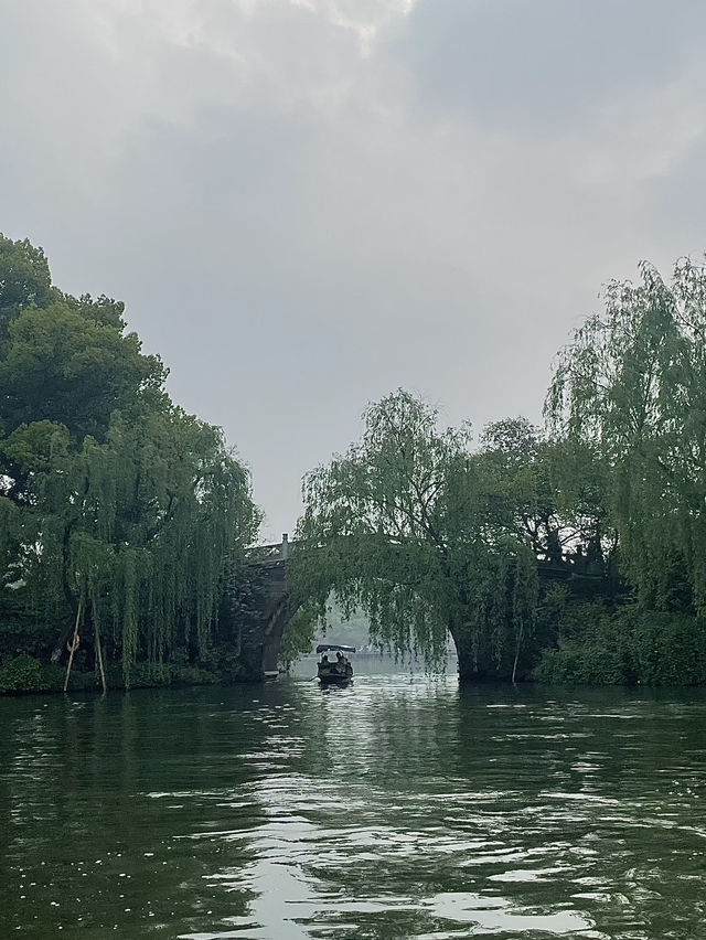 🛶มาล่องเรือที่ทะเลสาบซีหู ตามรอยซีรีส์จีน!🇨🇳💕