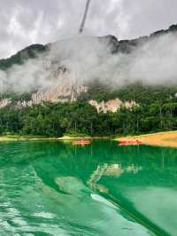 Lakes, Jungles & Jurassic Feels