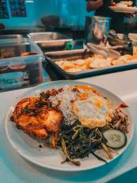 Spicy Satisfaction in the Afternoon – Nasi Lemak Burung Hantu @ SS15