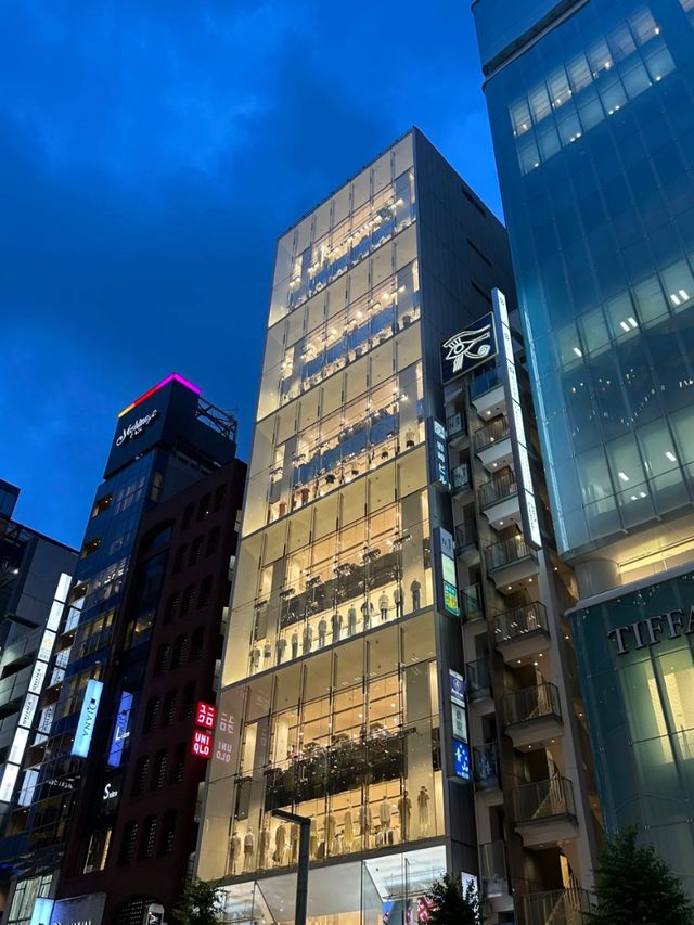 Discover Ginza: Tokyo’s Chic Heartbeat