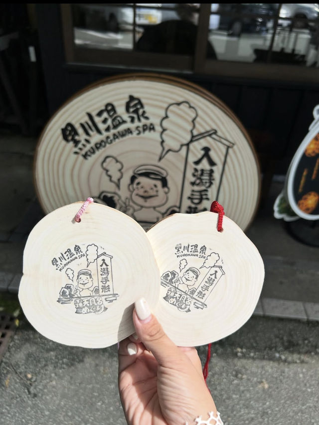 【黒川温泉】湯めぐりで心も体もとろける、癒しの温泉街♨️🌙