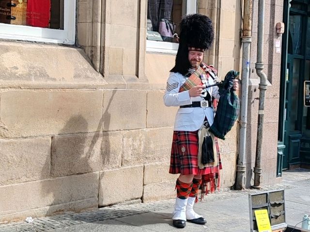 The Royal Mile: A Scottish Tapestry of Time