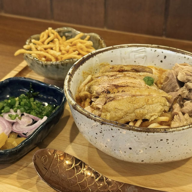 北タイの味をバンコクで！KHAO-SO-iで楽しむ本格カオソーイ🇹🇭