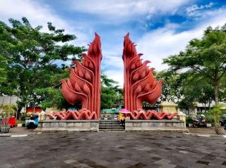 Surabaya Heroes Monument