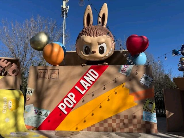Pop Land Beijing: Pop Mart City Park – Molly Castle, Labubu Forest, Dimoo Lake & Xclusive Collection