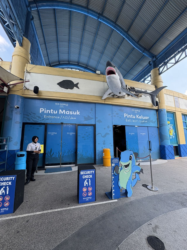 Mini fun at SeaWorld Ancol 