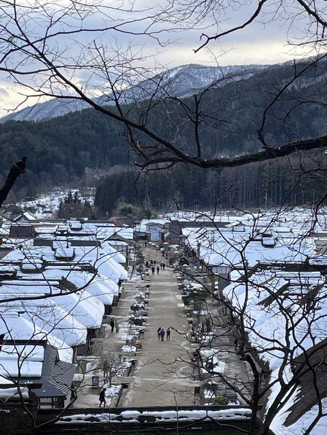 【日本福島】大內宿🏠｜體驗江戶時代的茅草屋建築