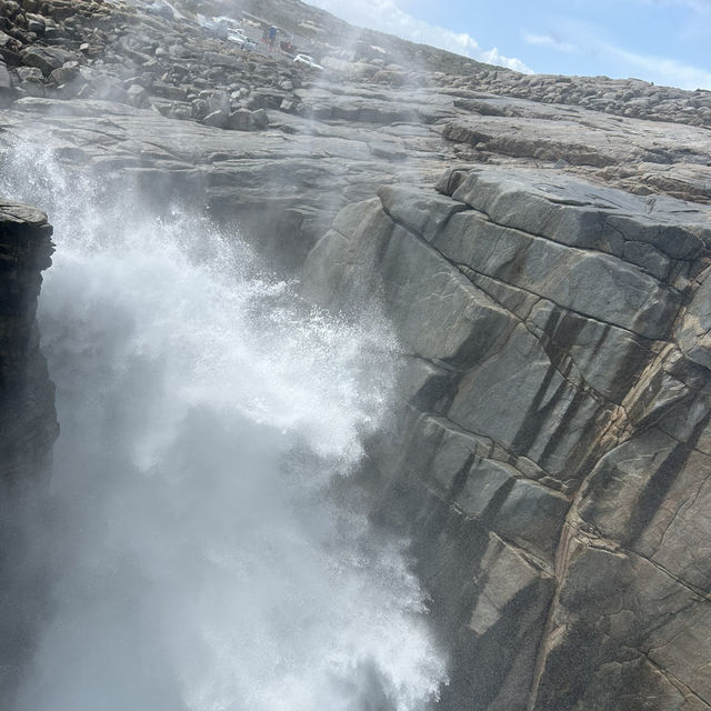 Western Australia-The Gap and Natural Bridge 