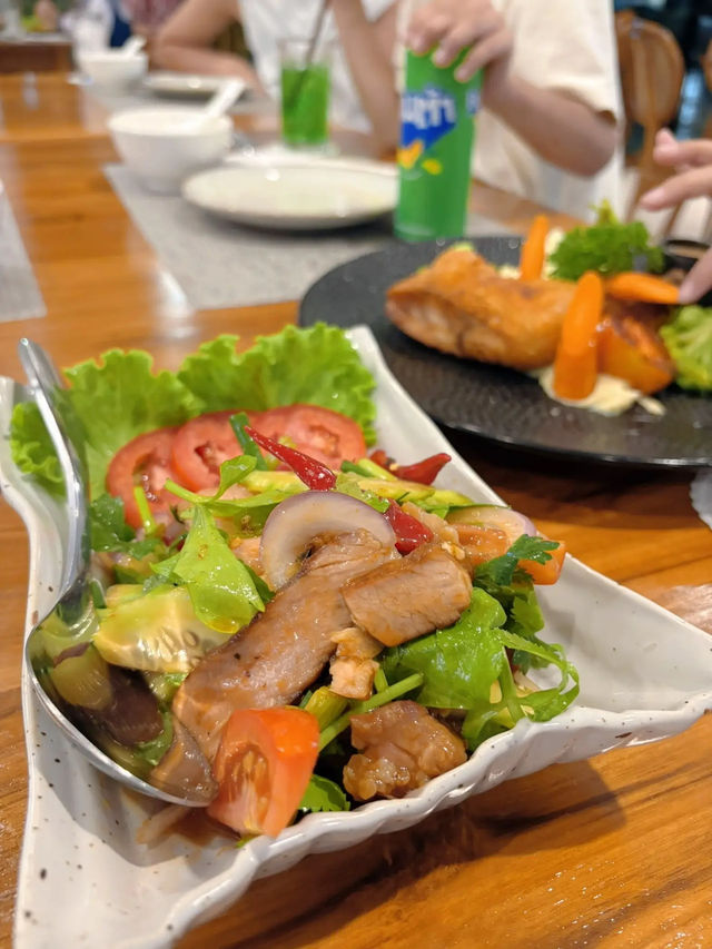 The Horizon Café and Eatery ร้านอาหารพิษณุโลก