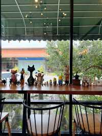 CUP a CAT CAFE’ (CAT WALK) ใครชอบน้องแมวมาค่ะ