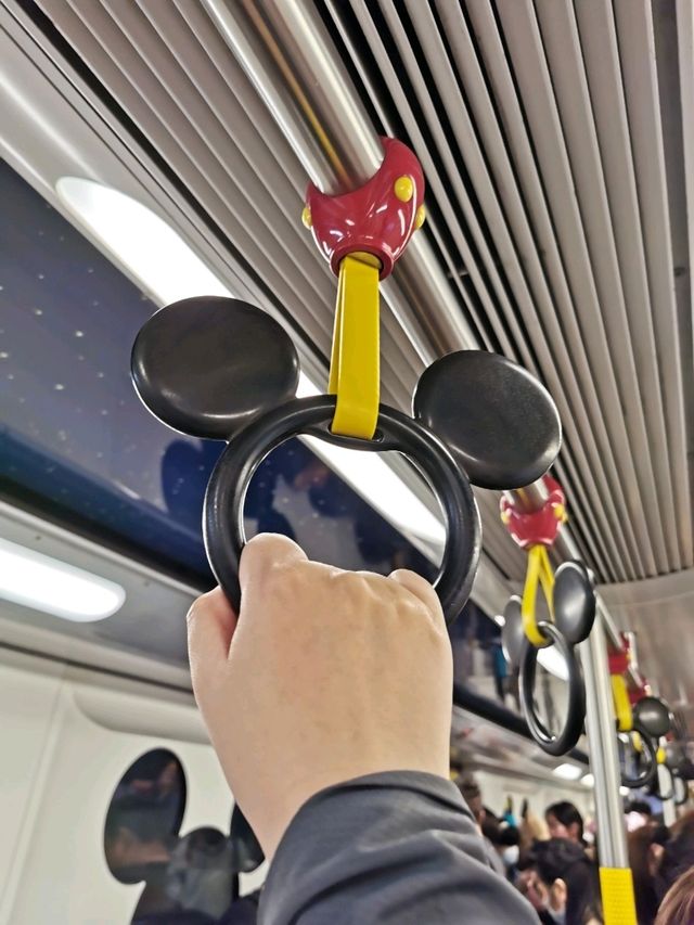 🎢✨ Hong Kong Disneyland ดินแดนมหัศจรรย์ ✨🎆