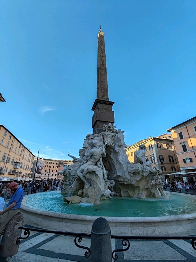 Piazza Navona: Rome's Art Sanctuary Piazza Navona: Rome's Art Sanctuary