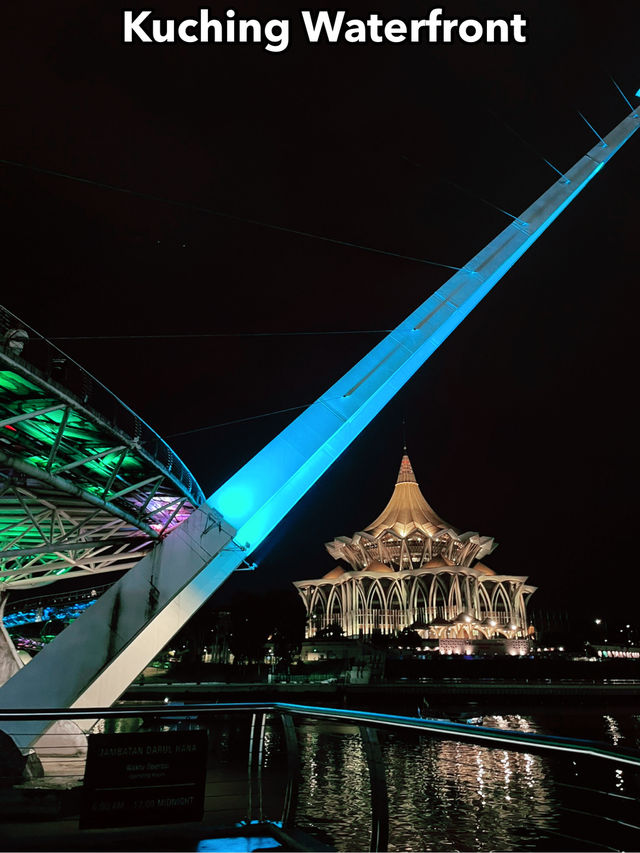 Kuching Waterfront & Darul Hana Bridge: The Perfect Insta-Worthy Spot