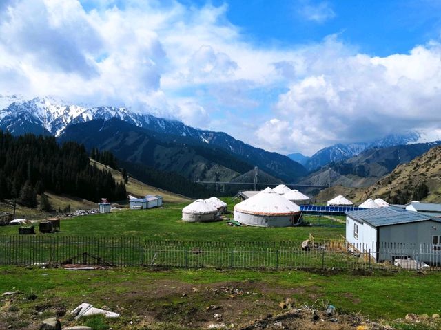 果子溝大橋必打卡自然美景