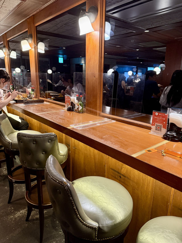 ☕ Nostalgic Café Vibes at DEPOT, Tokyo Station