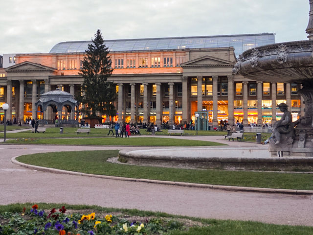 Stuttgart เมืองแห่งนวัตกรรมยานยนต์ Stuttgart เมืองแห่งนวัตกรรมยานยนต์