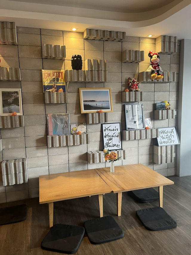 ☕🌸 รีวิว Little Forest Coffee & Flowers — คาเฟ่เล็