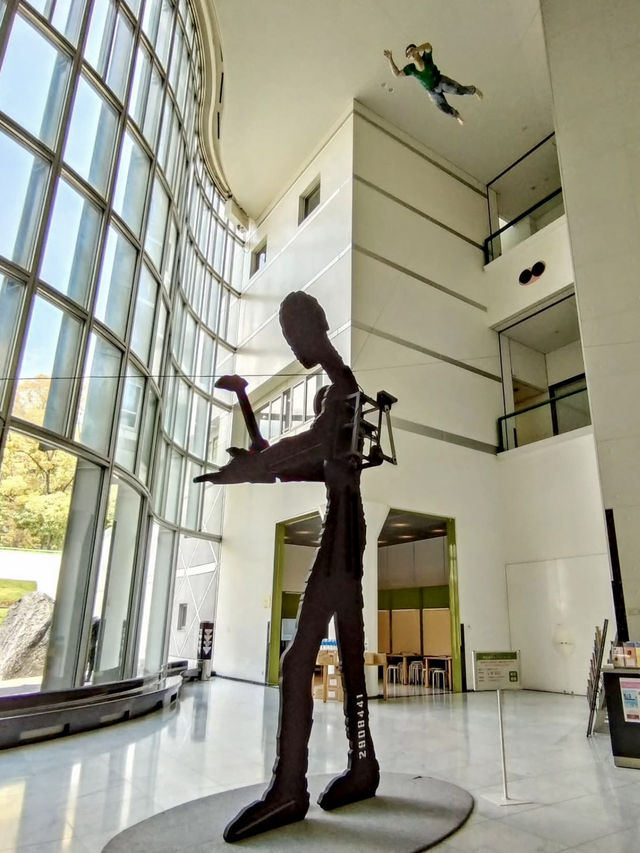 🖼️ Nagoya City Art Museum: A Masterpiece of Design and Culture