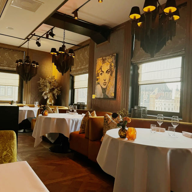 ✨Michelin-Starred Theatre Over Dam Square