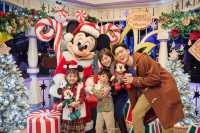 🎄香港聖誕最靚打卡點＋最濃節日氣氛，非香港迪士尼莫屬啦！✨