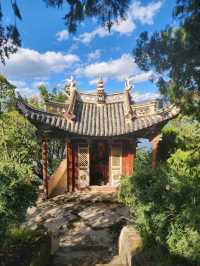 “The Shimmering Blue Jewel of Dali”