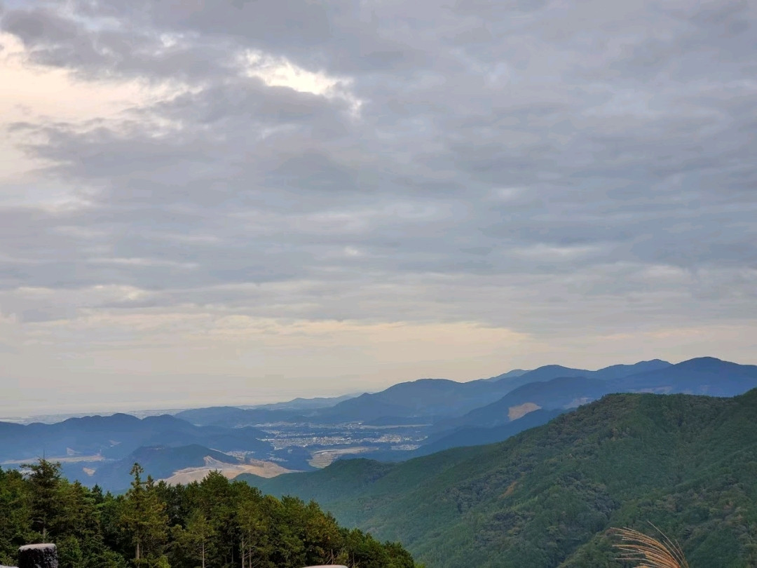 A Breathtaking Spot Where Nature and Windmills Intertwine. | Trip