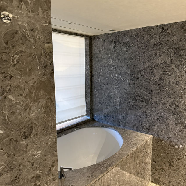 Mandarin Oriental Jakarta Superior Suite