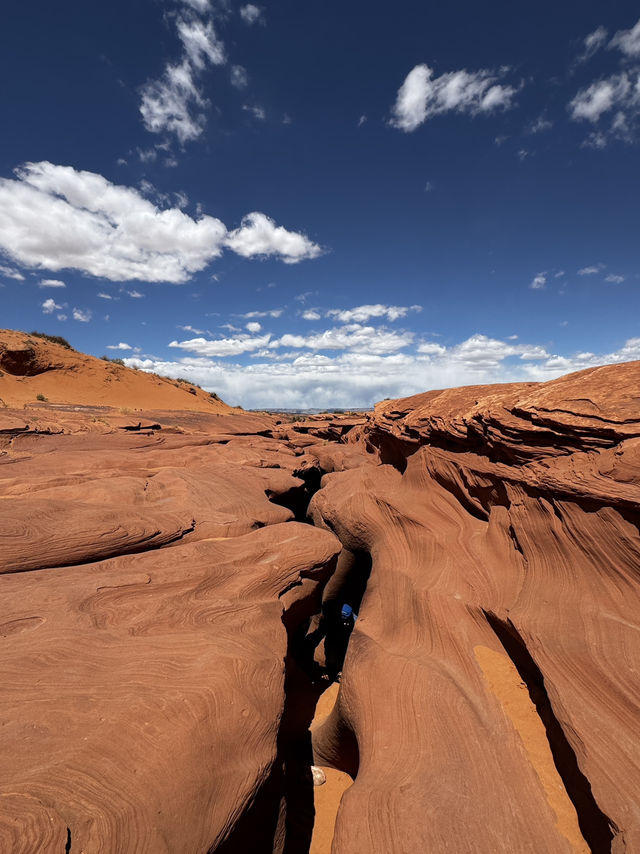 🏜️ Mystical Slot Canyons – Antelope Canyon, Arizona