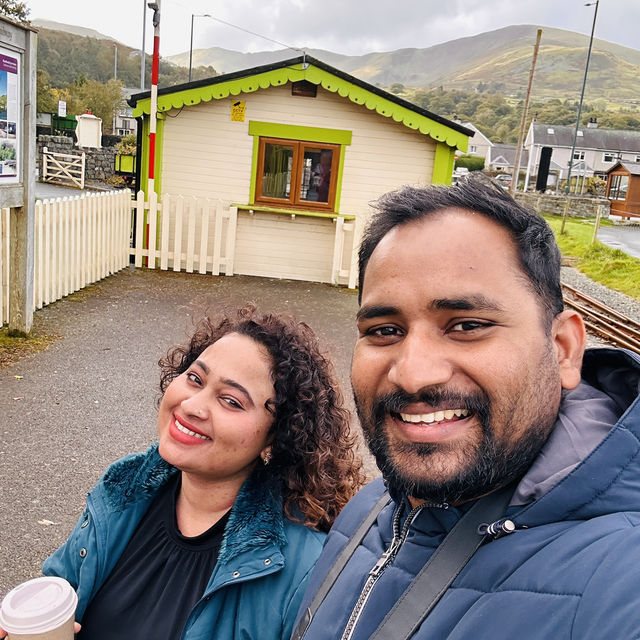 Discover Scenic Splendor on the Llanberis Lake Railway: A Family-Friendly Adventure!”