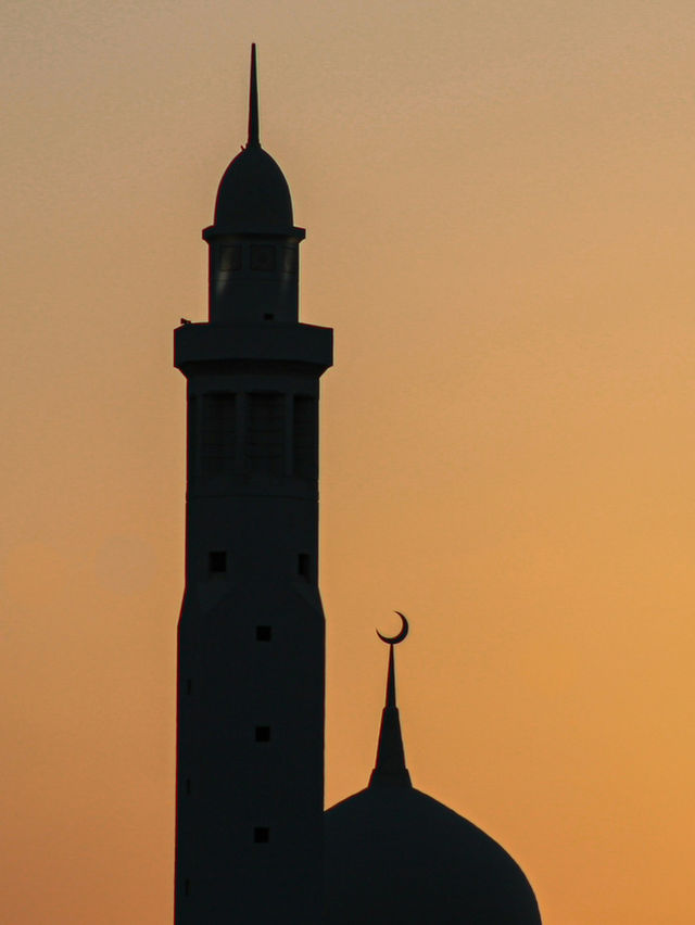 The Spiritual Elegance of Oman’s Smaller Mosques 🕌