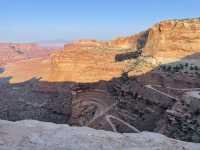 🚙 Transportation Tips for Visiting Canyonlands National Park 🏜️🌄