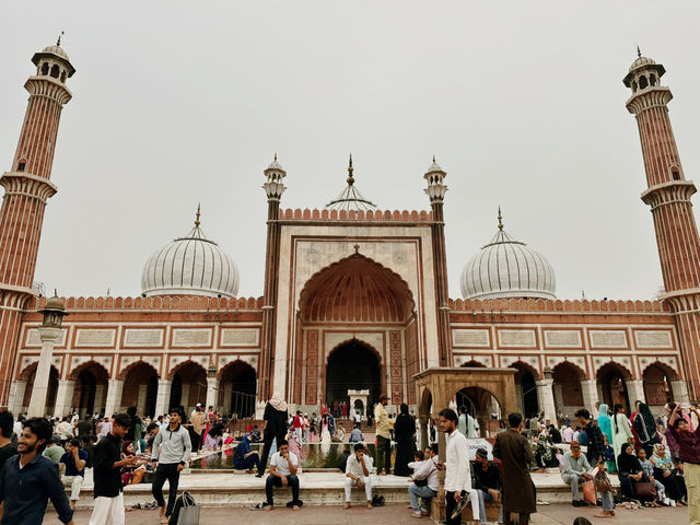 Biggest mosque in New Delhi 