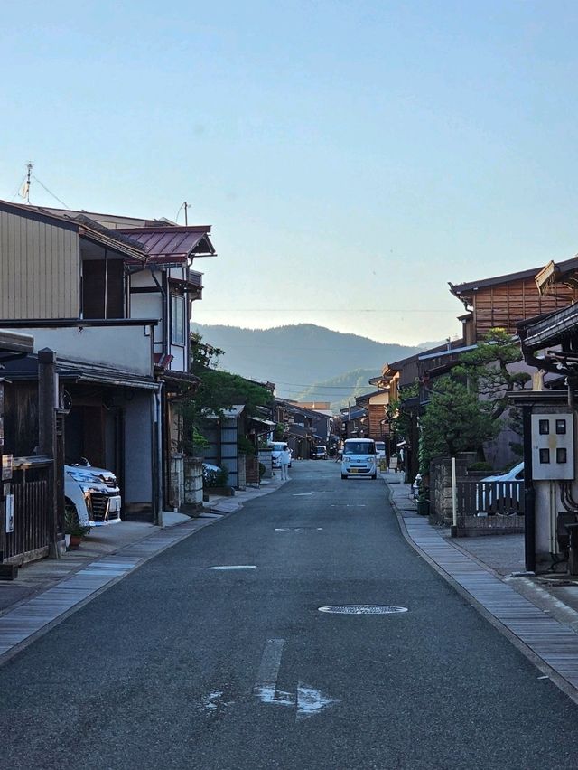 🏔️ Takayama, Shirakawa-go or Kanazawa? Which Japanese Alps Gem Should You Visit?