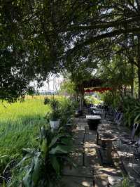 This café will meet you from 6 am in the morning Hoi An!