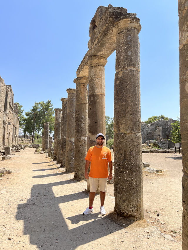 2 Days in Manavgat & Side – Waterfalls, Ancient Cities, and Apollo Sunsets for Under $100