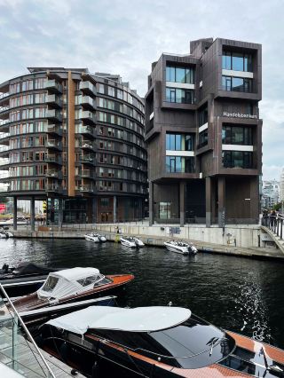 🕊️奧斯陸日落金色燈光漫步