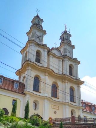 Buchach’s Baroque Gems: Hidden Ukrainian Churches That Will Blow Your Mind 🇺🇦✨