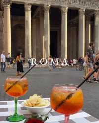 Romantic Moments in the Eternal City of Rome