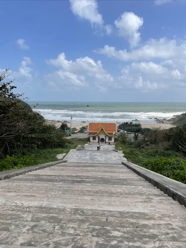 바다를 향한 사원, 문창에서, 입장료 없음