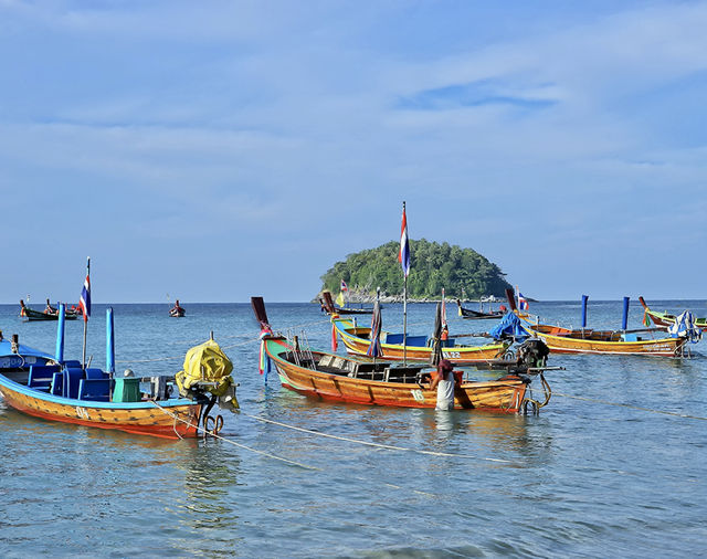 普吉島明信片上的風景｜卡塔海灘