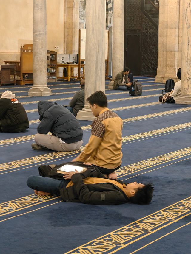 愛資哈爾清真寺|經院哲學和自然科學不可兼得