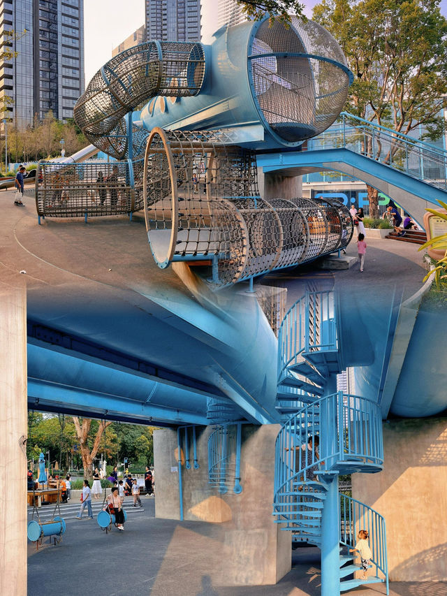 深圳藍色遊樂園，開啟歡樂時光！